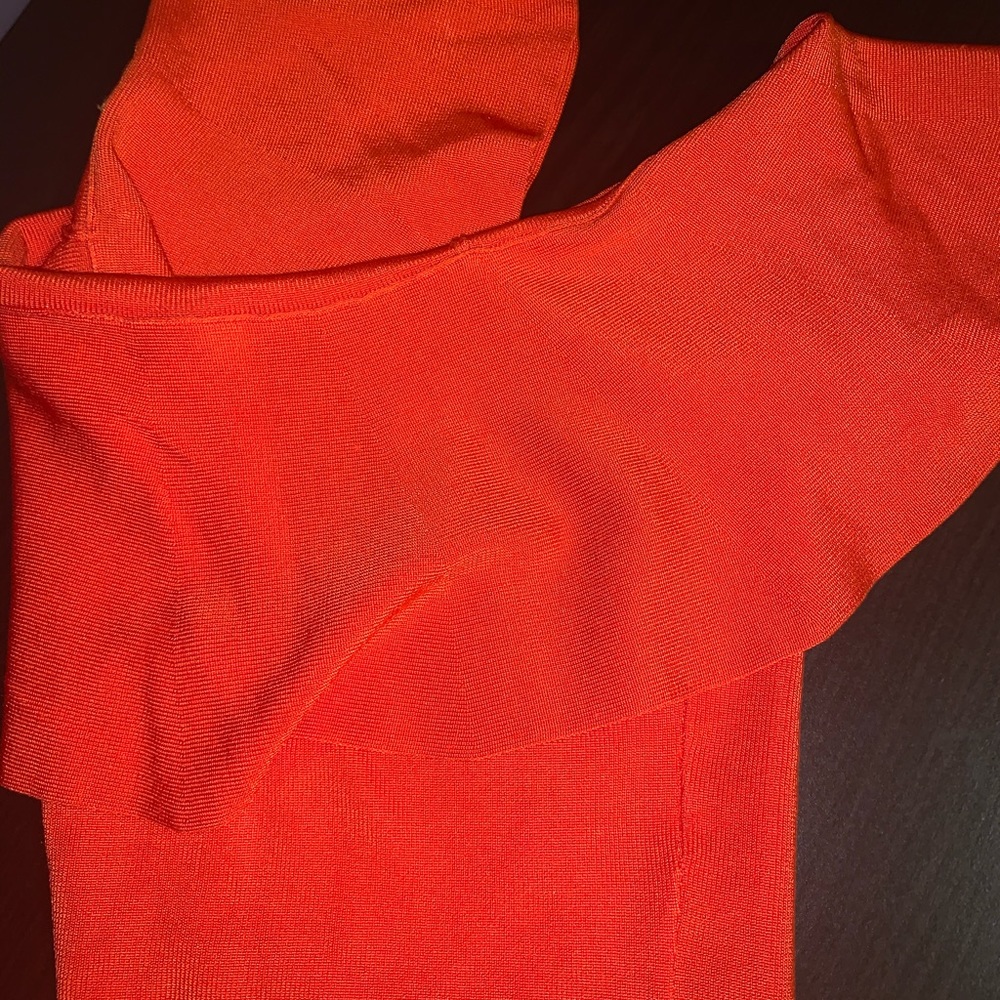 Orange Ruffle Crop - Picture 3 of 5